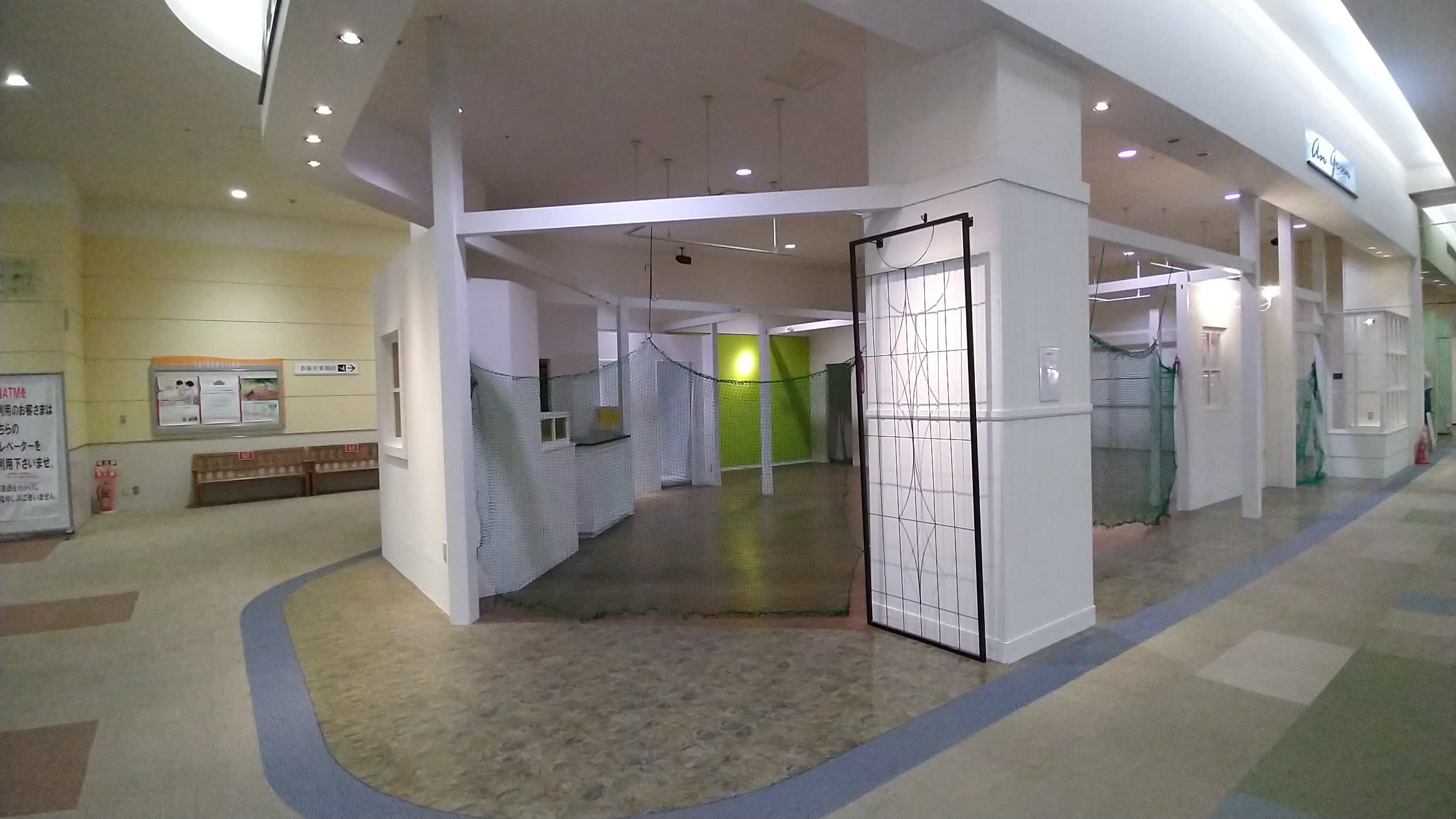 T-221 アパレル・雑貨居抜き物件1